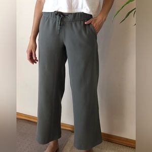 Lululemon Culotte Pants